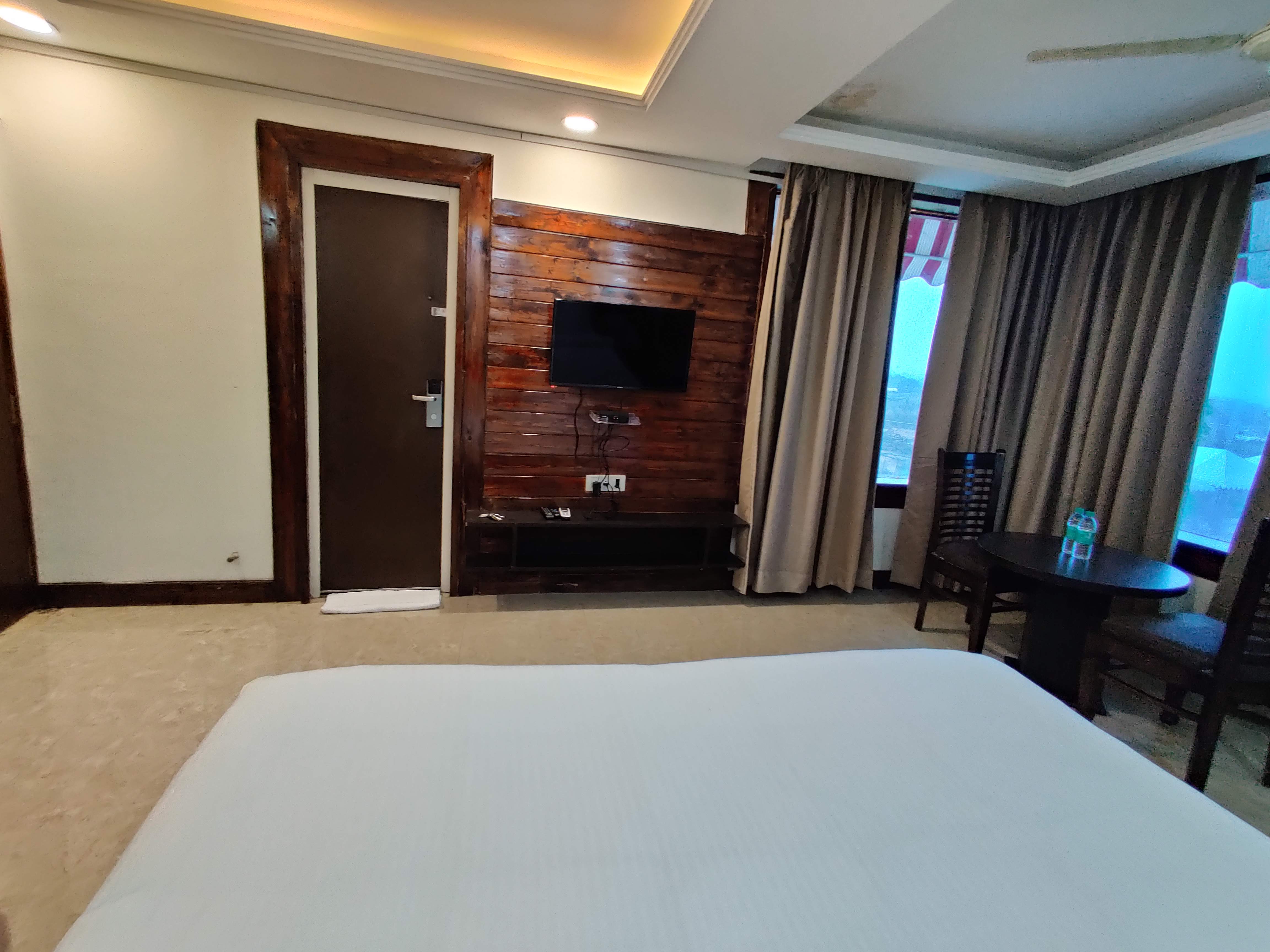 Family Room 2